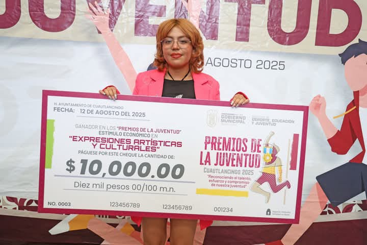 entrega premio juventudes cuautlancingo 4