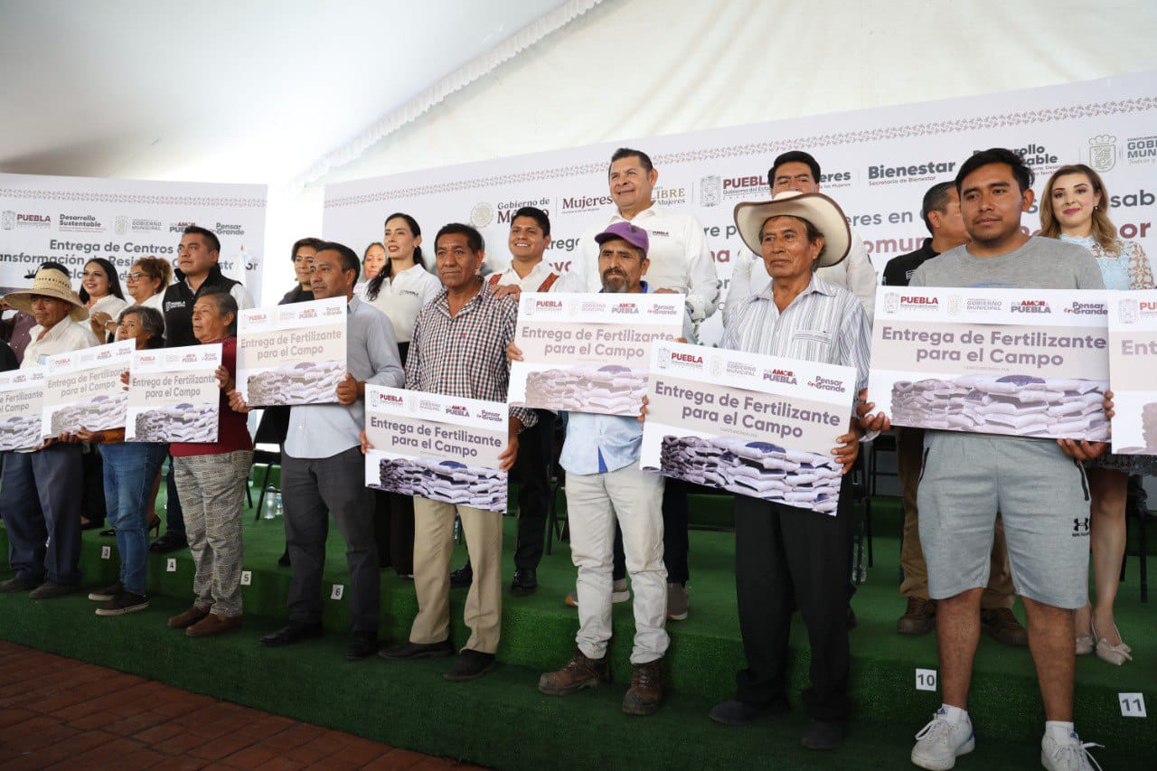 Omar Muñoz refrenda compromiso con el bienestar comunitario durante visita de Alejandro Armenta a Cuautlancingo