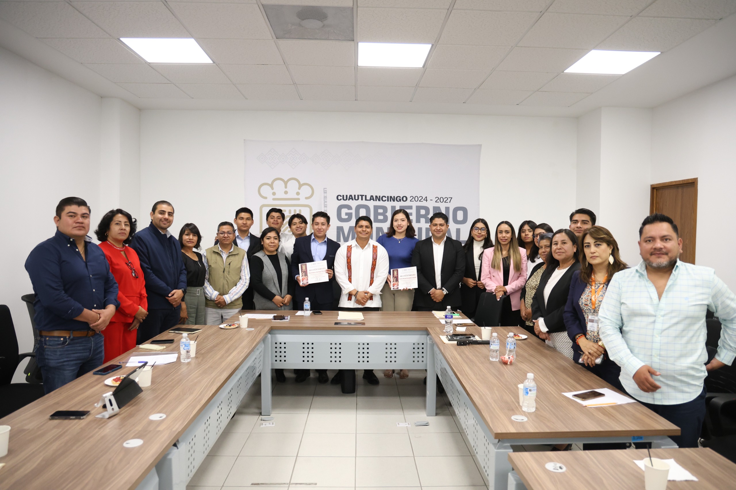 premian regidor x 1 día cuautlancingo 4
