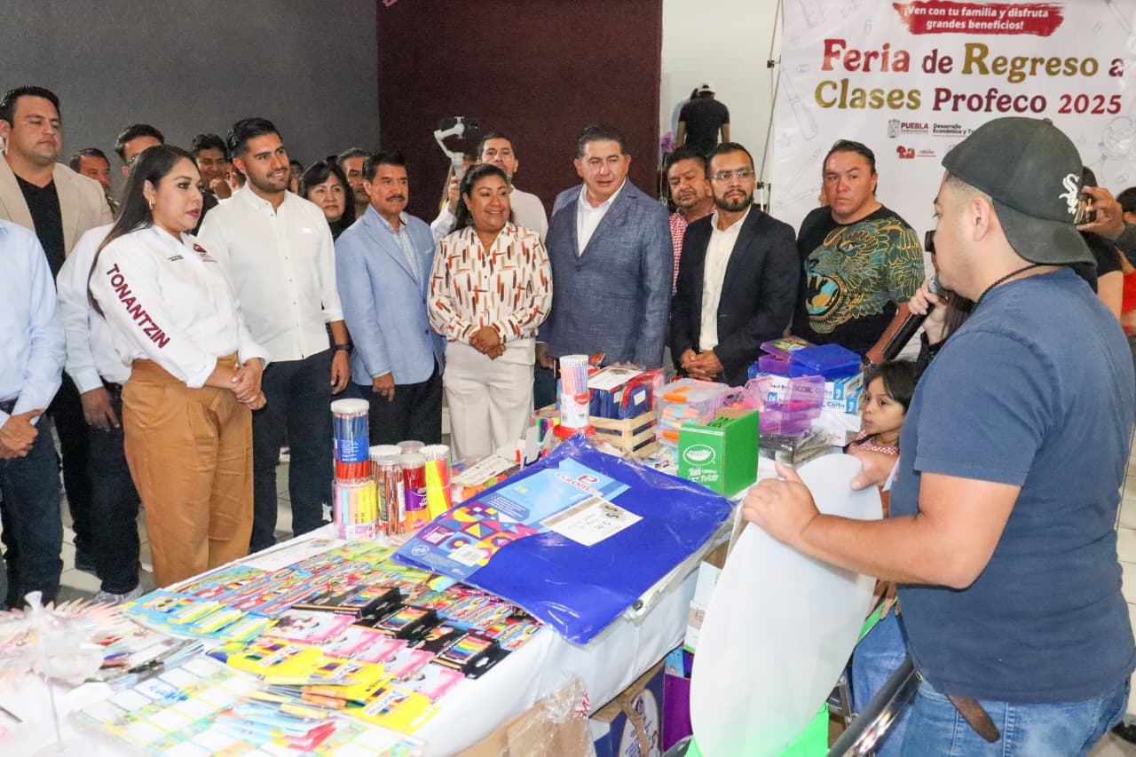 feria regreso clases 2025 spch 5