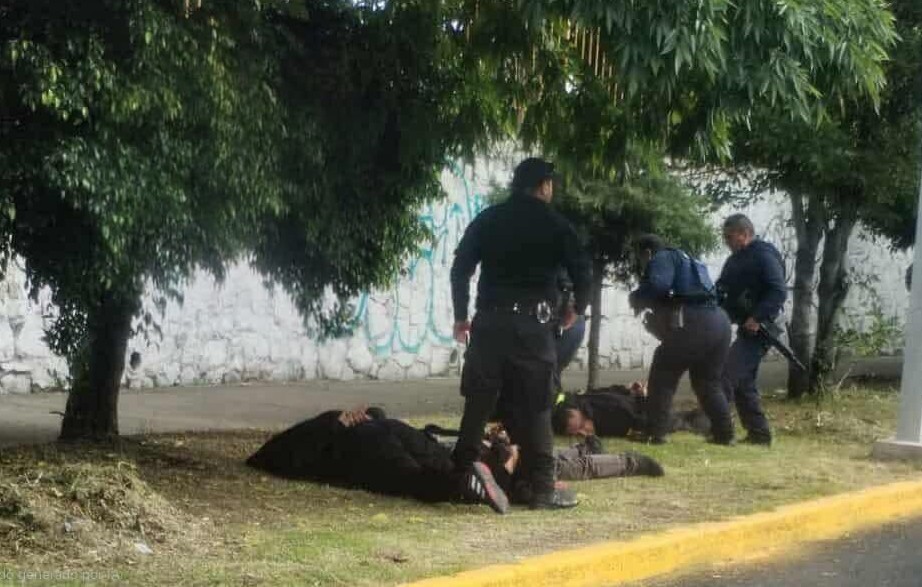 Intensa persecución termina con la recuperación de tractocamión robado