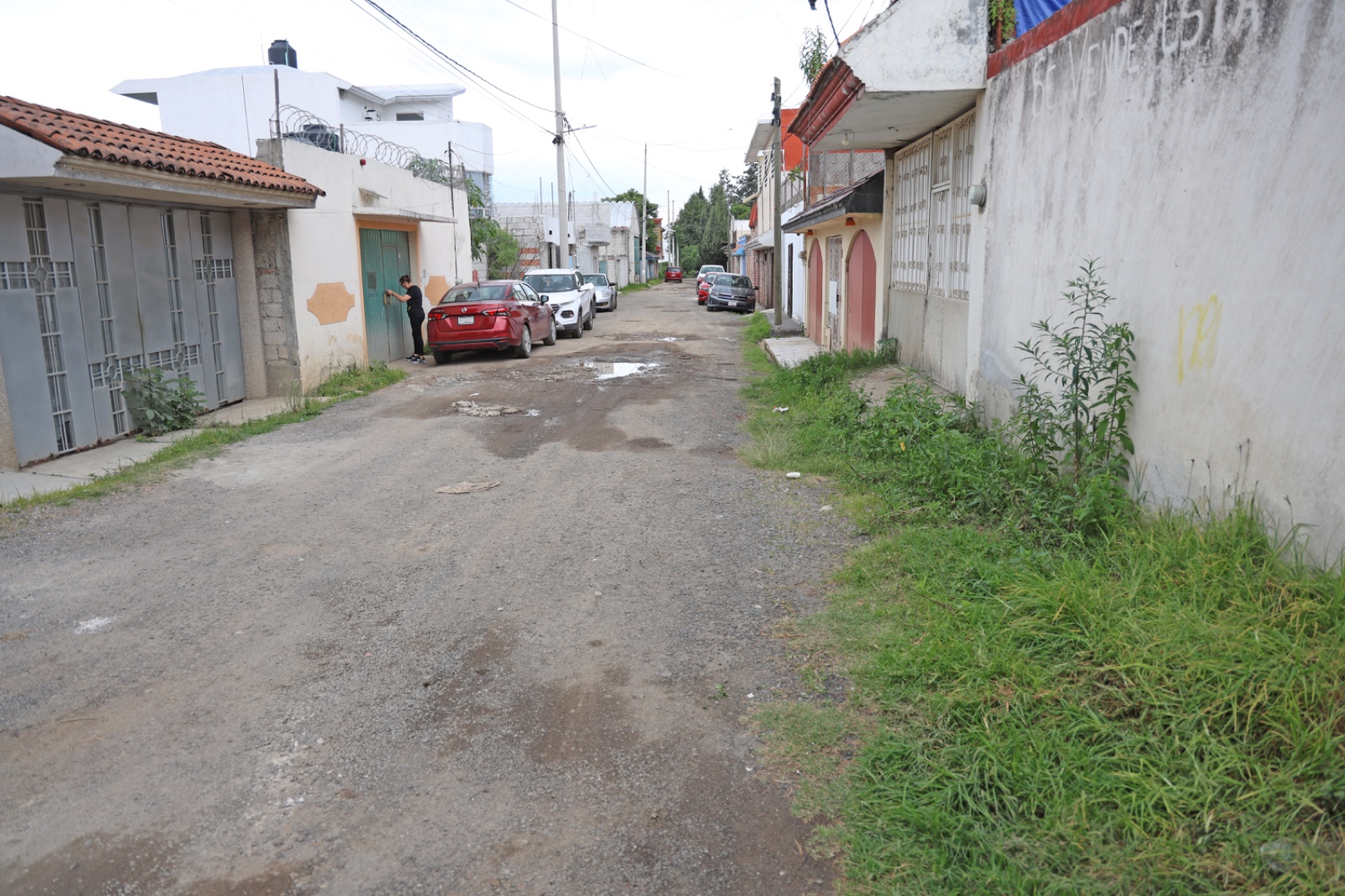 Las familias de Cuautlancingo merecen calles dignas: Omar Muñoz 