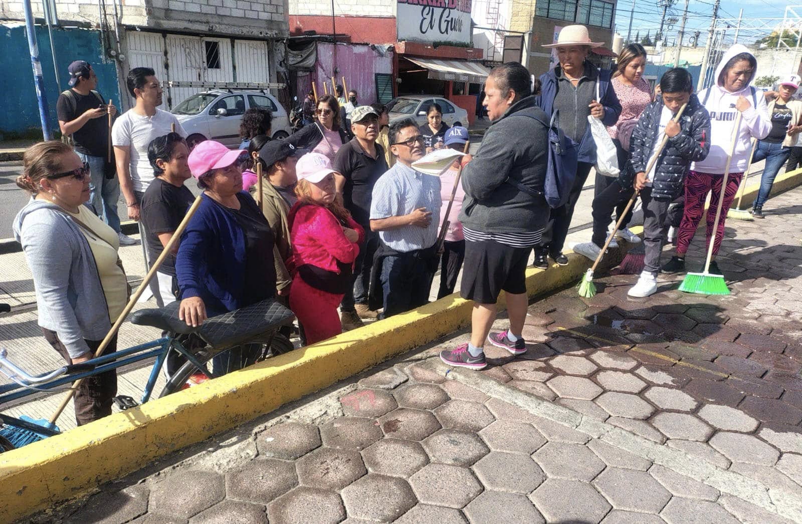 Realizan Jornada de Limpieza en la Inspectoría Lázaro Cárdenas con participación ciudadana