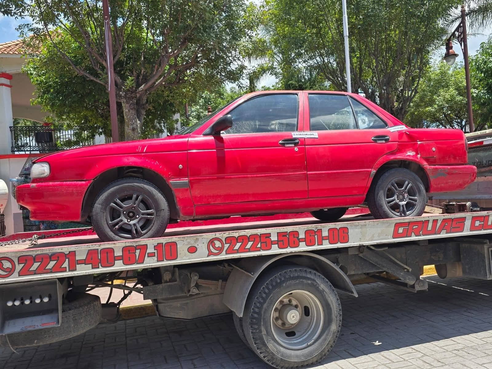 Vialidad de Papalotla recupera vehículo con reporte de robo tras denuncia ciudadana.