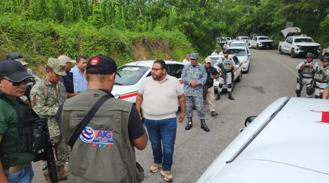 Pobladores de Tlayolapa denuncian saqueos y abusos de fuerzas de seguridad