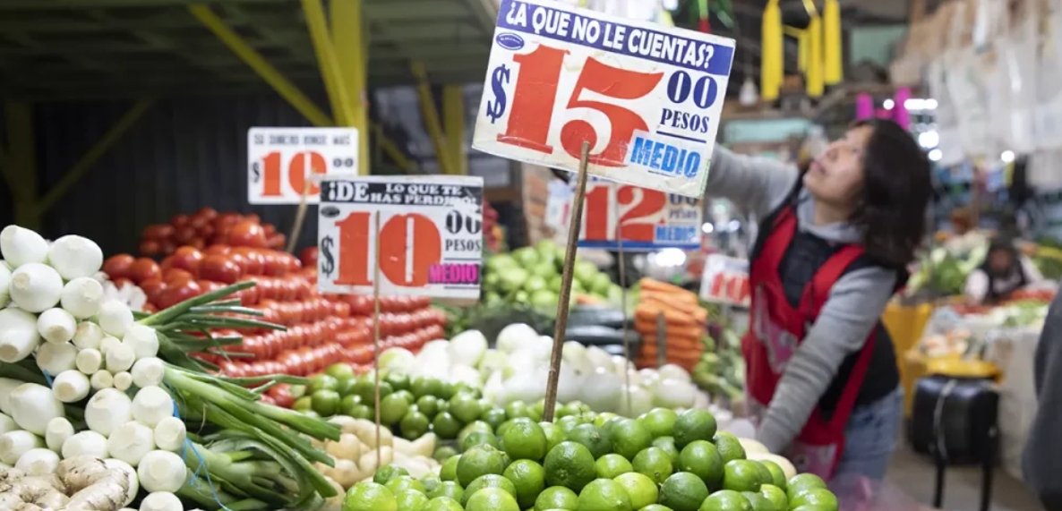 Inflación en México muestra estabilidad en agosto pese a leves aumentos y caídas