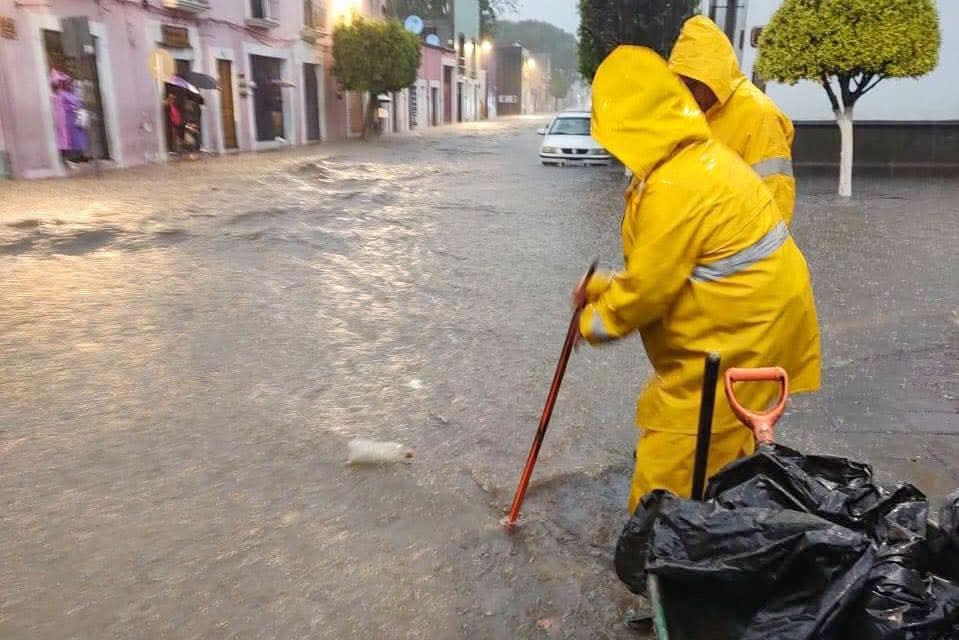 Lluvia vuelve a rebasar al Ayuntamiento Capitalino 