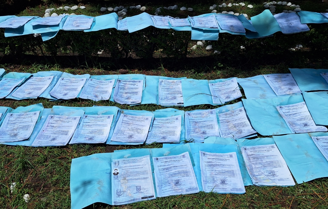 Se inunda facultad de la UATx, documentos y oficinas empapadas por lluvias