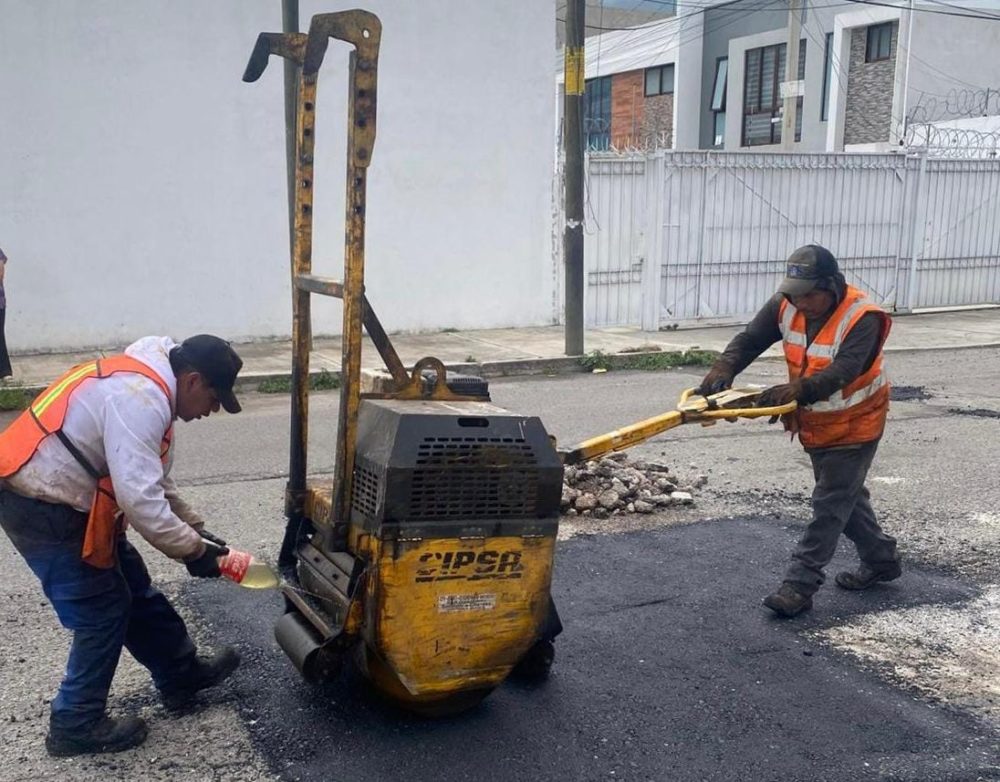 Ayuntamiento refuerza programa “Bacheando Puebla” con apoyo ciudadano
