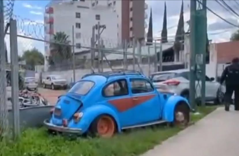 Hombre resulta herido tras asalto a las afueras de un lote de autos en San Andrés Cholula