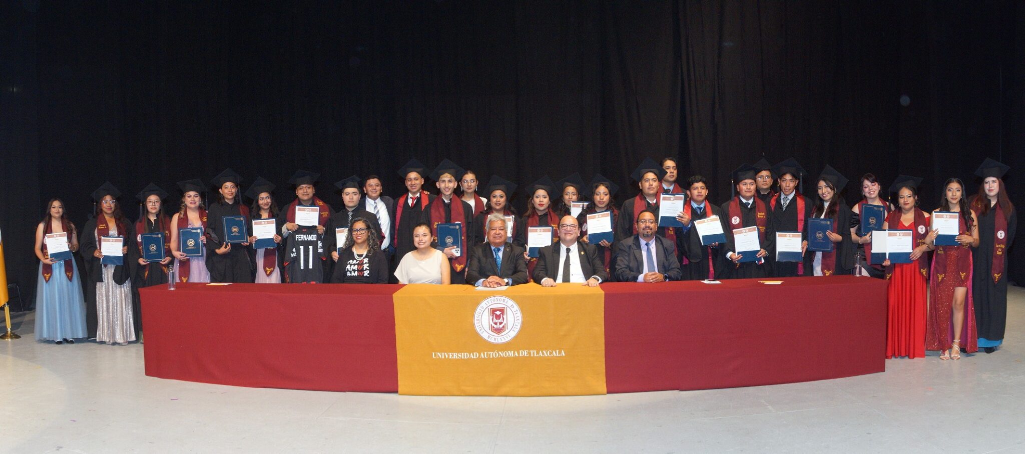 UATx gradúa a 189 profesionistas con valores y visión humanista en Tlaxcala