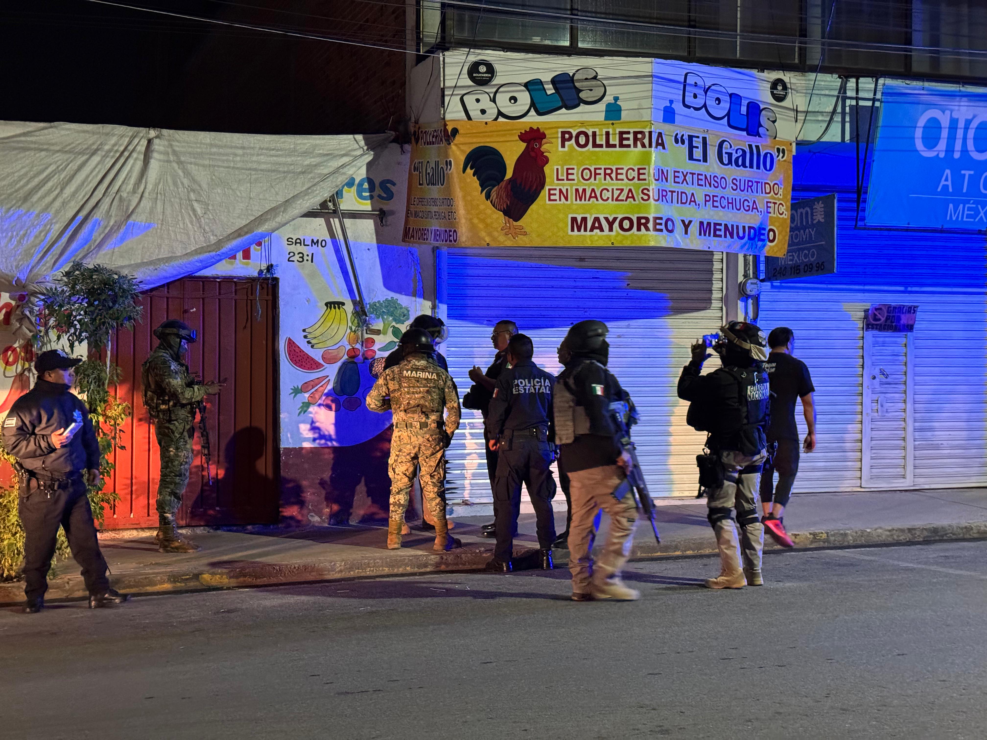 Vecinos de Chiautempan confrontan a Guardia Nacional y Marina por retiro de cámaras de vigilancia