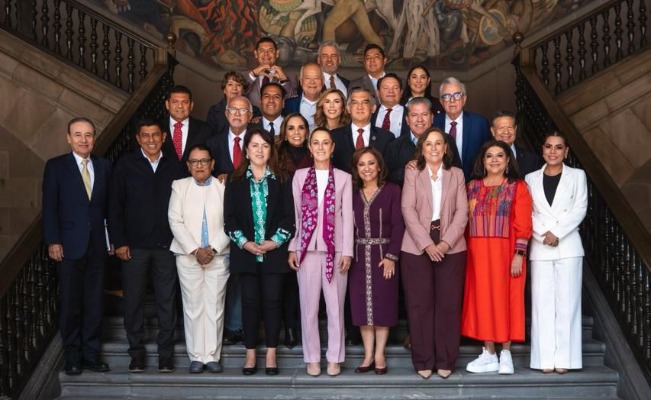 Claudia Sheinbaum y Alejandro Armenta dialogan sobre la apertura de Hospital San Alejandro