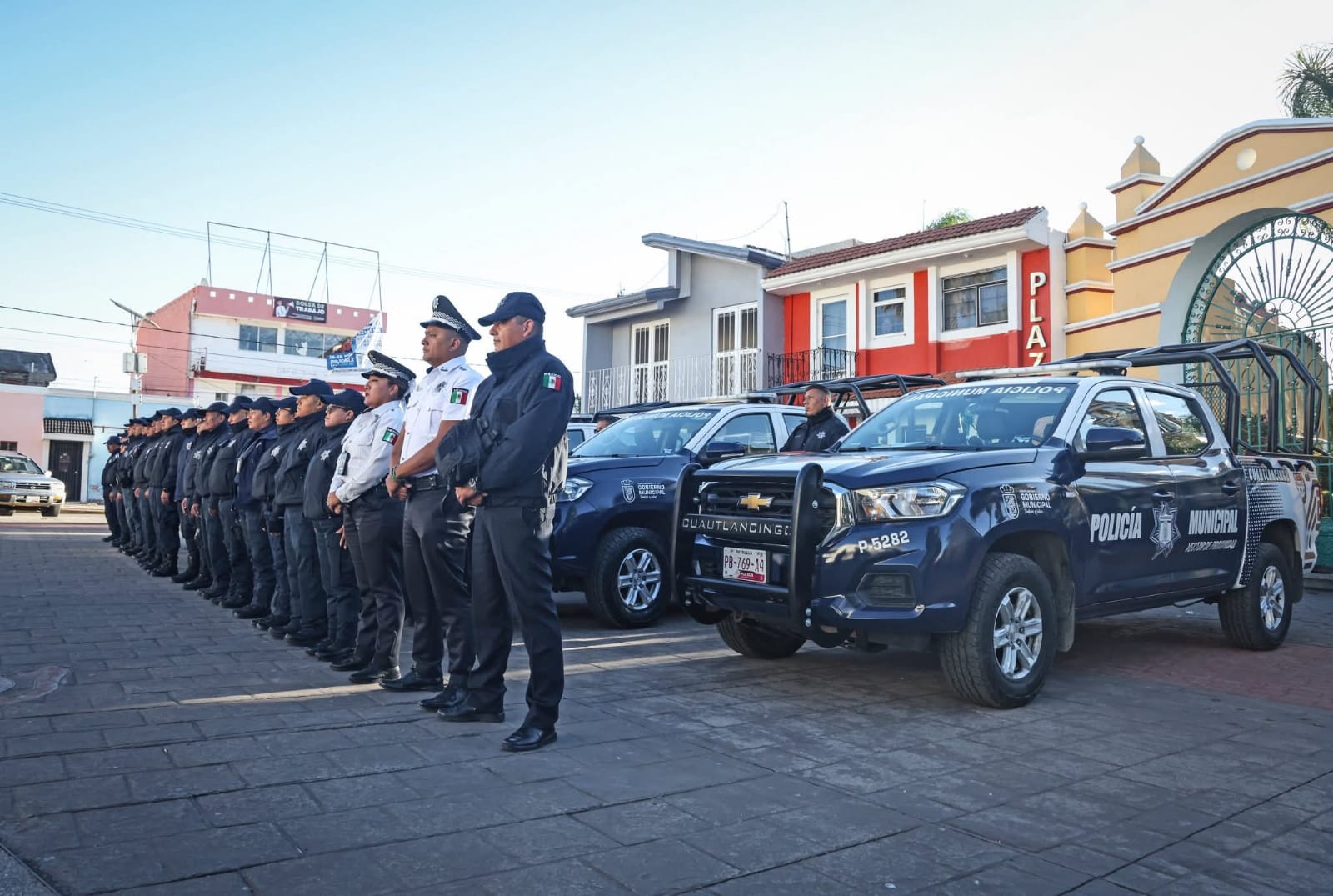 uniformes y equipo policias cuautlancingo 3