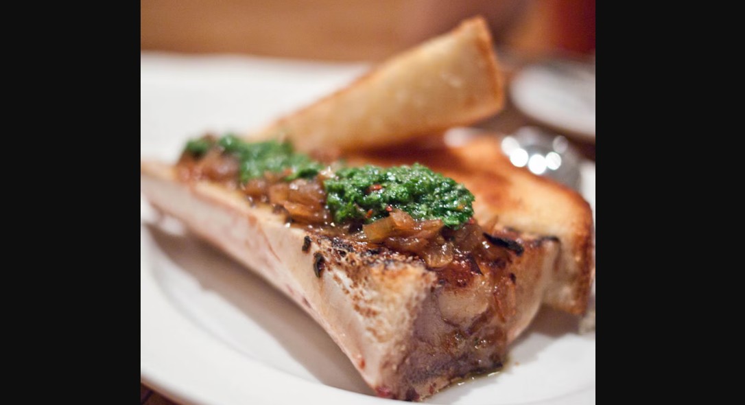 Qué es el tuétano de res y por qué es tan valorado en la cocina