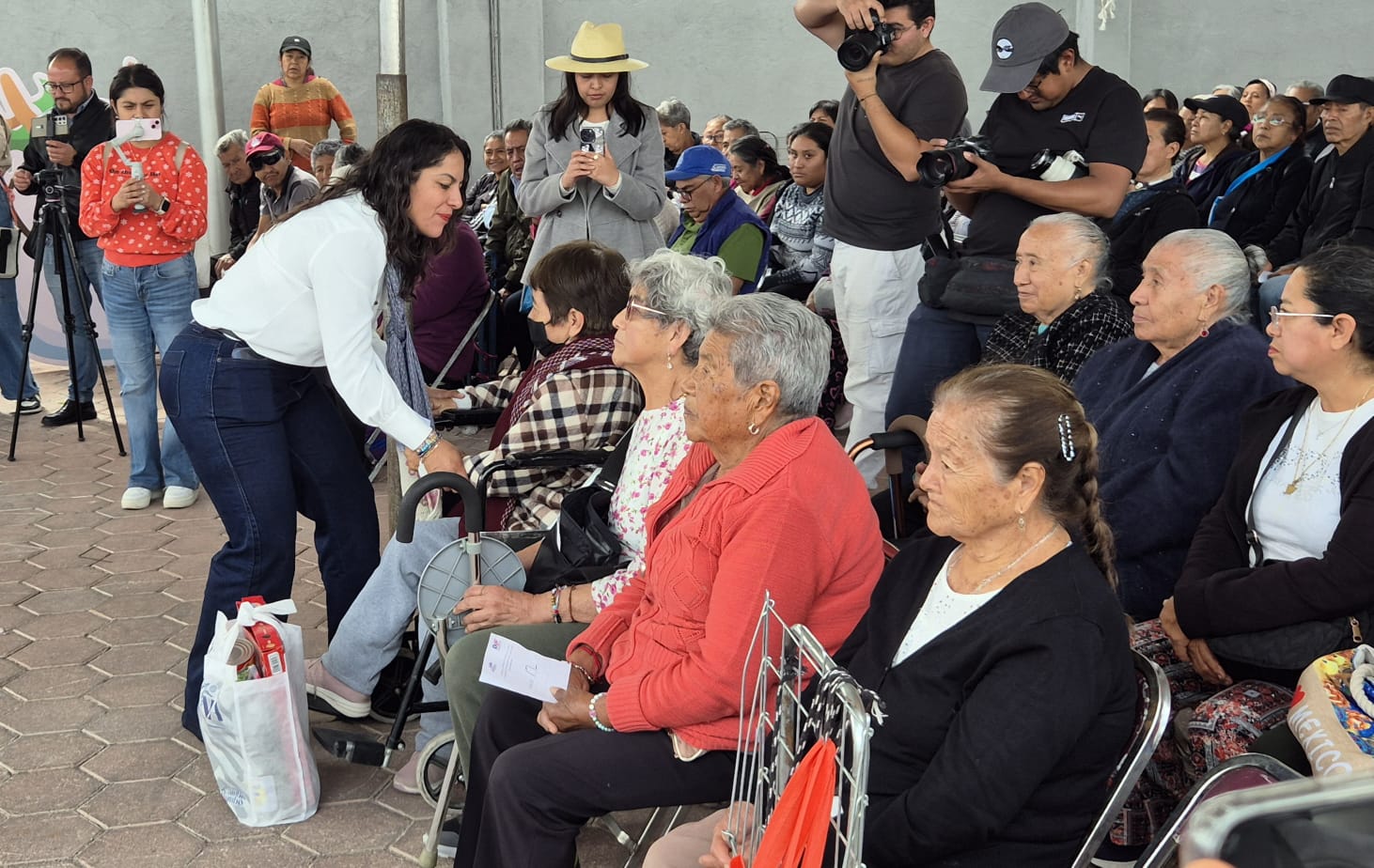 ultima entrega despensas navideñas cabecera sach 4