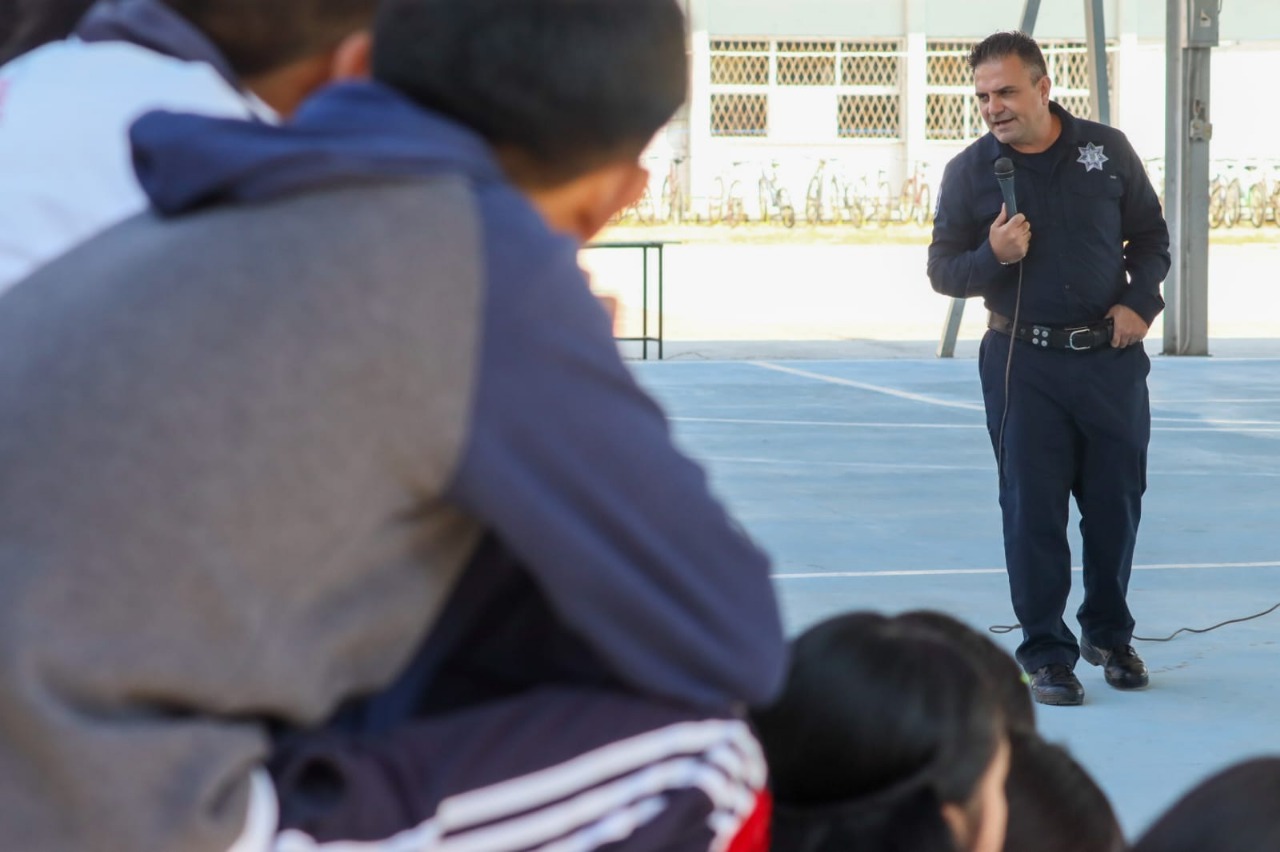 Tonantzin Fernández encabeza acciones para prevenir la violencia en escuelas de San Pedro Cholula