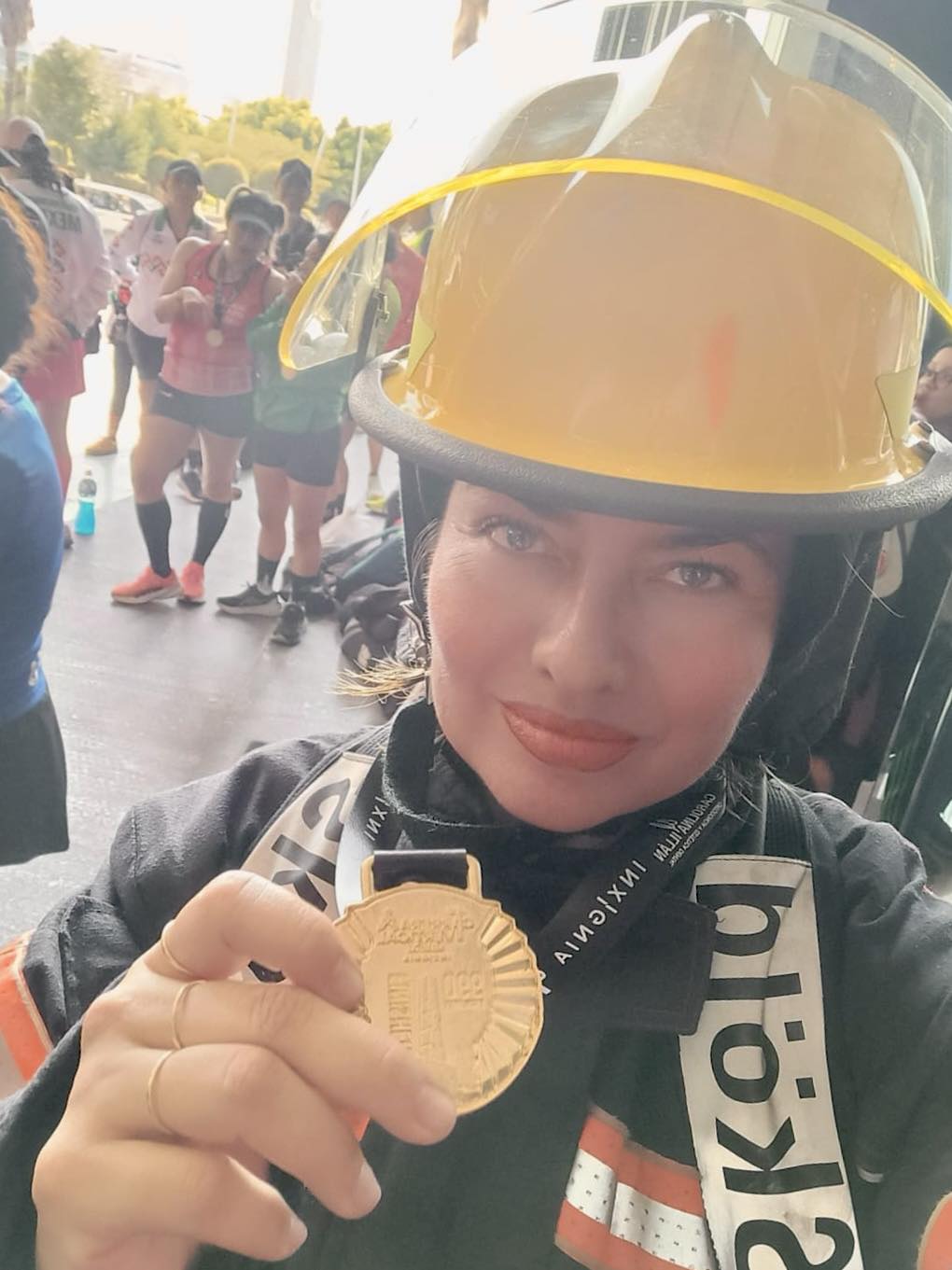 Bombera de San Andrés Cholula obtiene tercer lugar en competencia vertical 