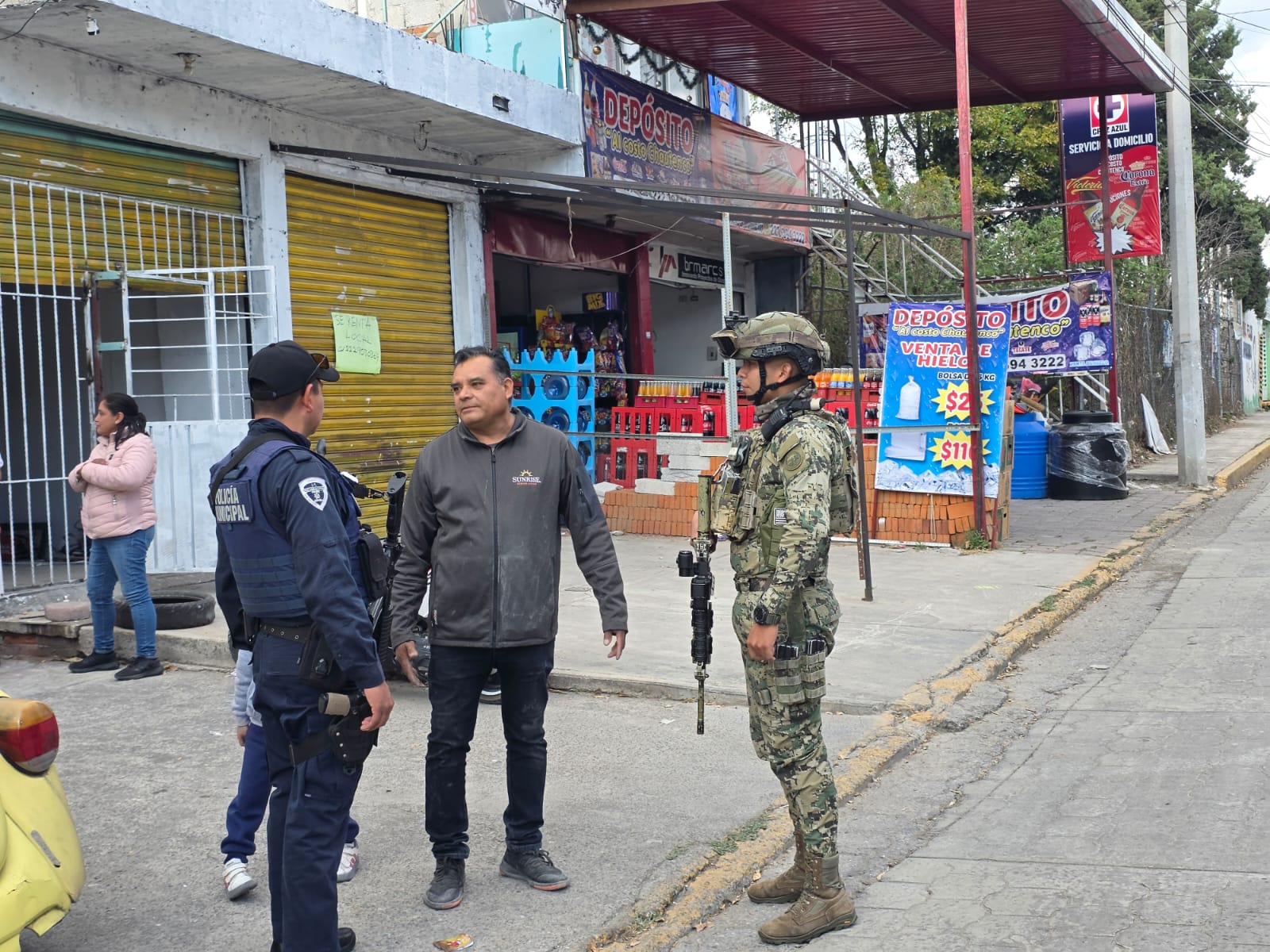 Para garantizar el bienestar de la población continúa en Cuautlancingo “Operativo Guadalupe-Reyes” 
