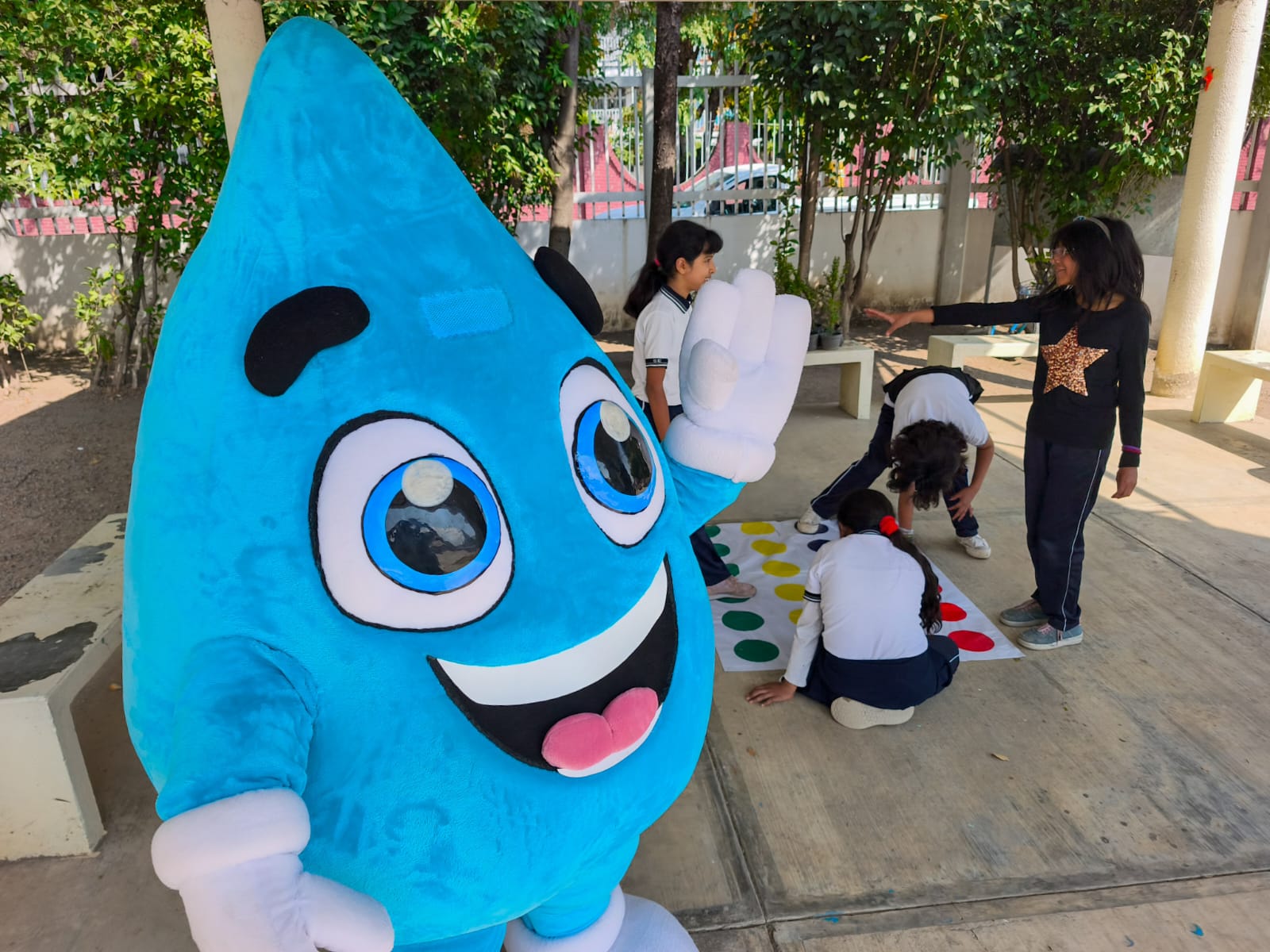 SOSAPACH y CEAS Puebla fortalecen la cultura del cuidado del agua en primaria de Santiago Momoxpan