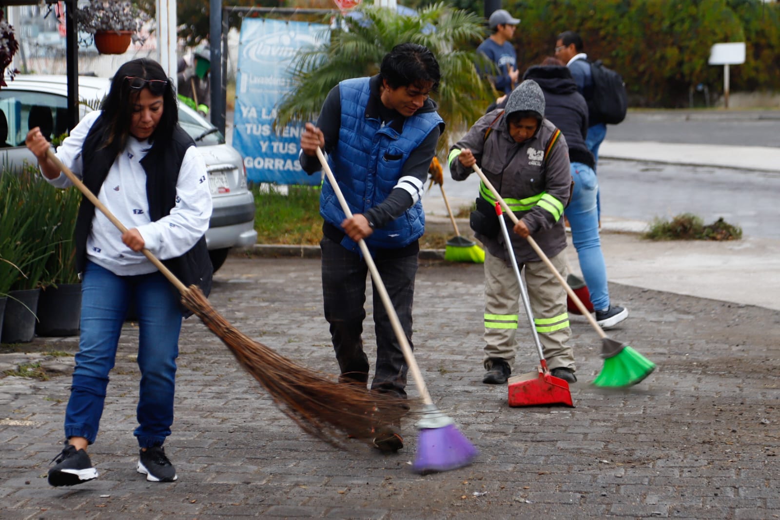 la ciudad la limpiamos todos 4