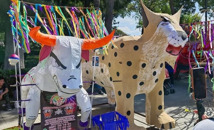 gran desfile toros monumentales spch 3 1