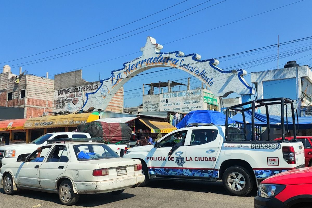 Fortalecen seguridad en la Central de Abasto de Puebla con apoyo de autoridades