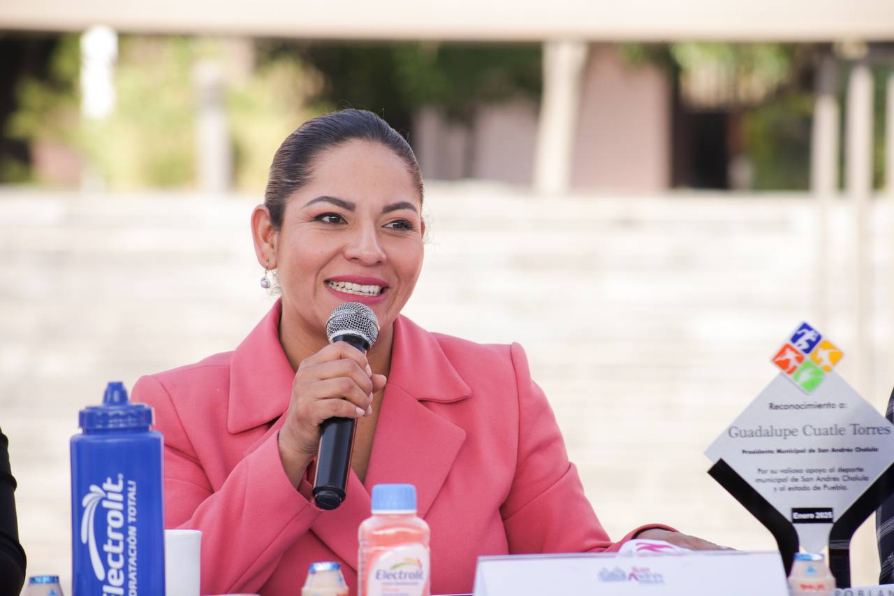 “Invita Lupita Cuautle a correr en el “Medio Maratón de San Andrés Cholula Equinoccio 2025”