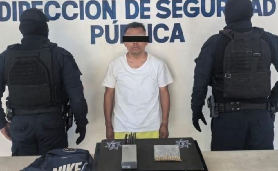 Detienen a sujeto por portación de armas e inhibidor de señal en Tehuacán