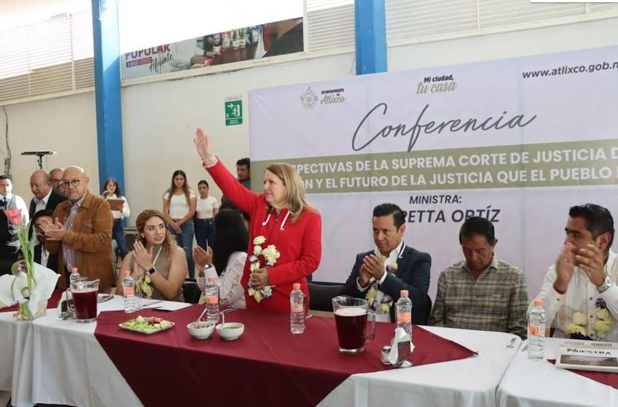 Ministra de la SCJN visita Atlixco para impulsar justicia y transparencia