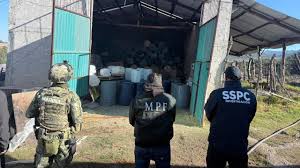 Golpe al crimen organizado: desmantelan laboratorios y aseguran armas en Puebla y Tlaxcala