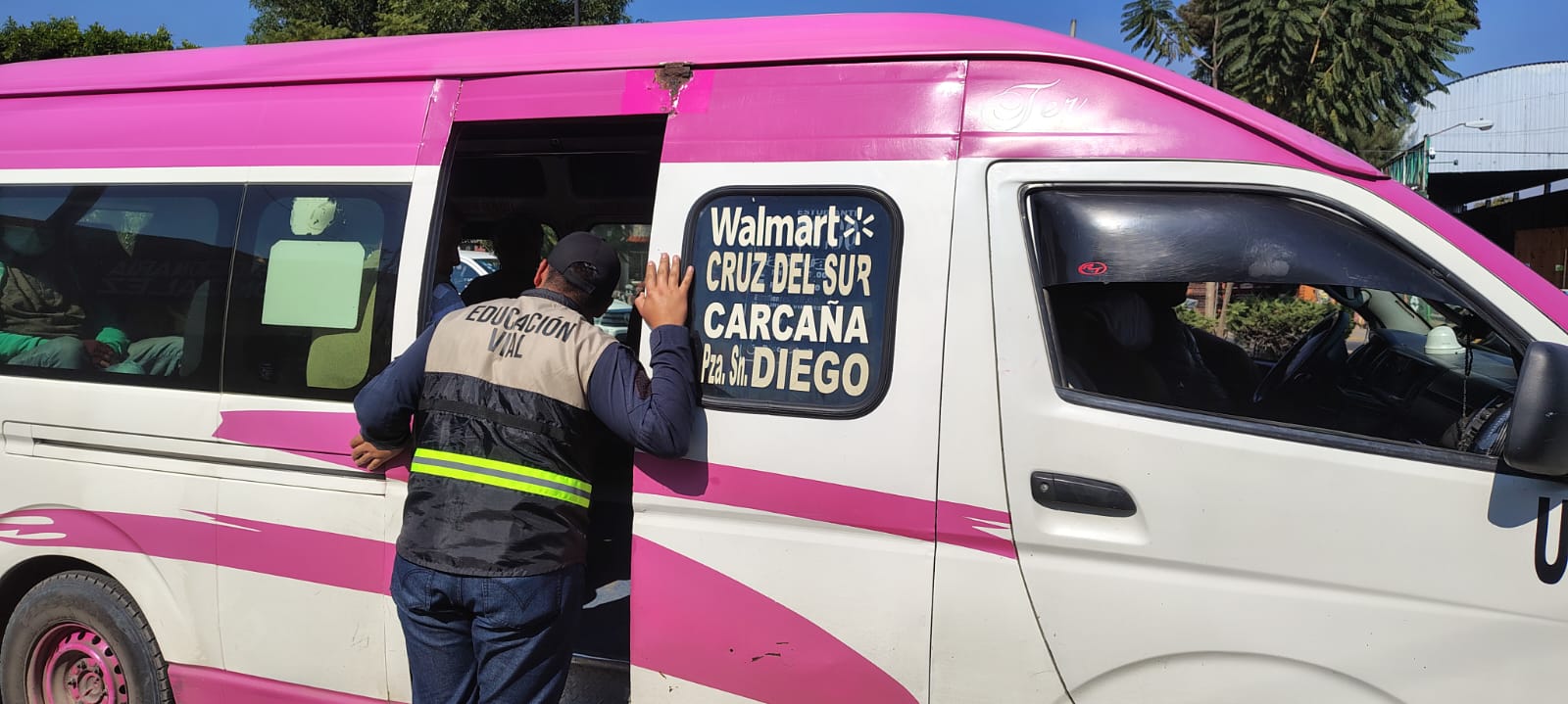 San Pedro Cholula capacita a choferes de transporte público para reducir accidentes