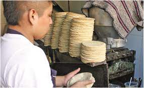 El precio de la tortilla en Tlaxcala se mantiene estable: 18 pesos por kilo