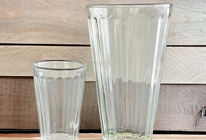 ¿Es seguro reutilizar frascos de veladoras como vasos? Descubre los riesgos