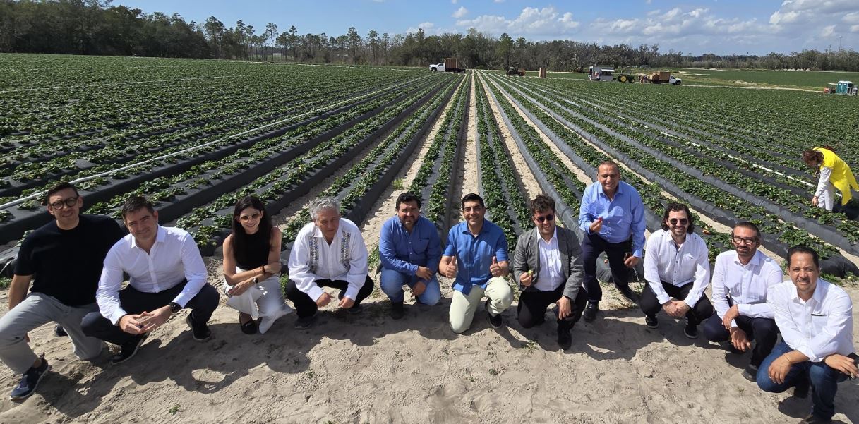 Puebla impulsa exportaciones en LatAm Trade Show 2025 en Florida