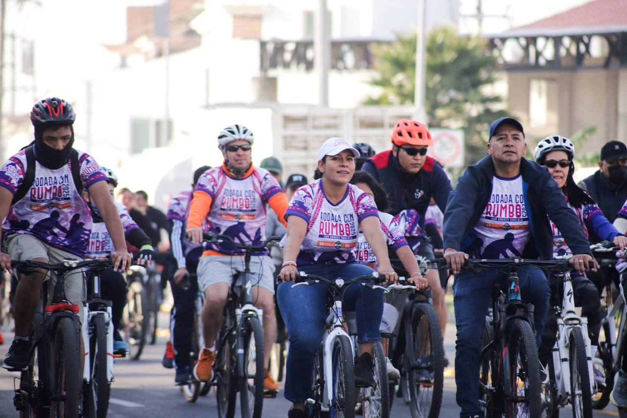 Gobierno de San Andrés Cholula y UDLAP en Rodada con Rumbo 