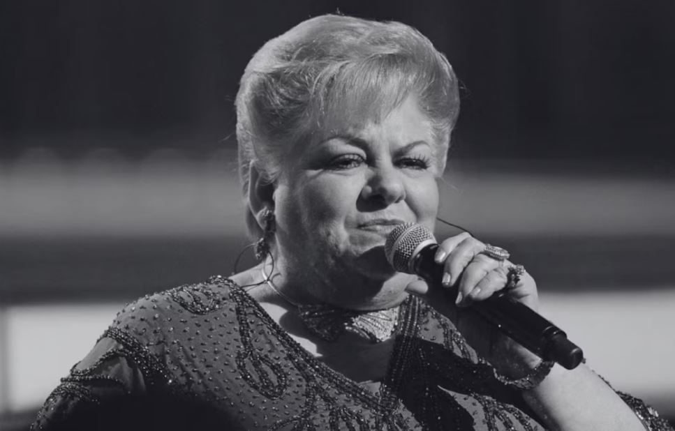 La partida de Paquita la del Barrio y la tensión entre sus hijos