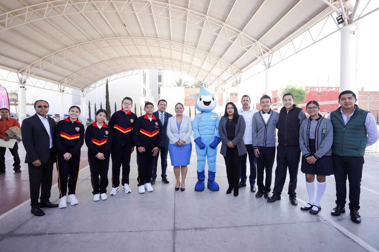 Conviven estudiantes de secundaria con la presidenta municipal de San Andrés Cholula