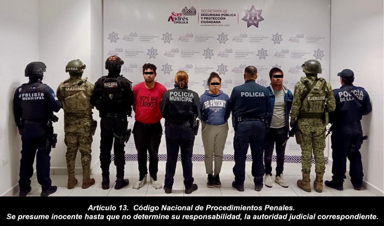 Detienen en San Andrés Cholula a tres personas con droga, armas y cartuchos de uso exclusivo del Ejército