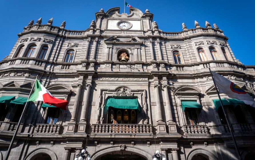 Autoridades monitorean celda de tormenta que podría impactar Puebla