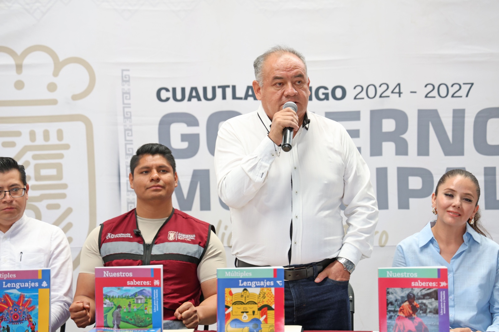 inicia distribucion de libros cuautlancingo 4