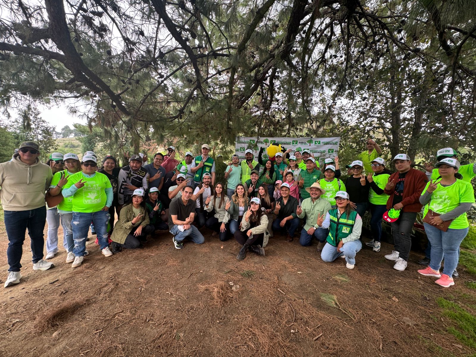 PVEM refuerza presencia con jornada de reforestación en San Pedro Cholula
