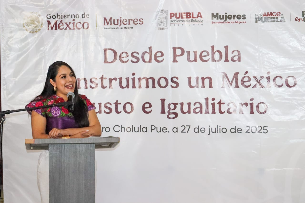 Tonantzin Fernández encabeza Asamblea de Mujeres por la Igualdad y contra las Violencias en San Pedro Cholula