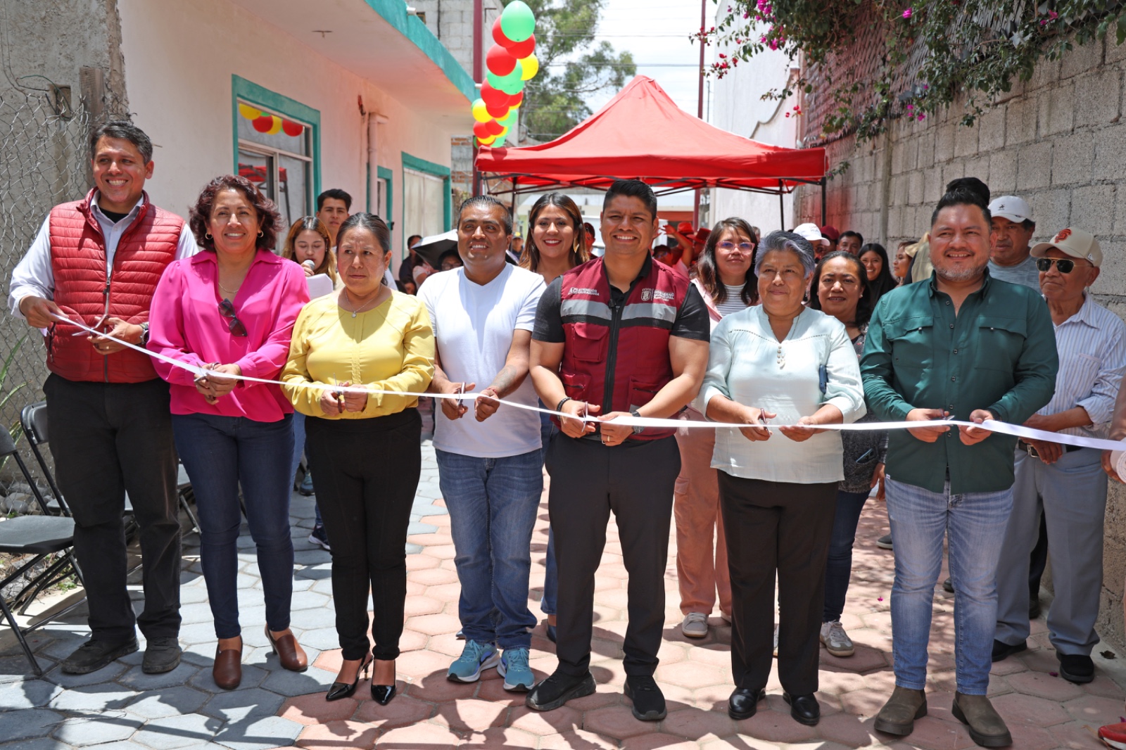 Omar Muñoz realiza jornada integral de trabajo en Cuautlancingo 