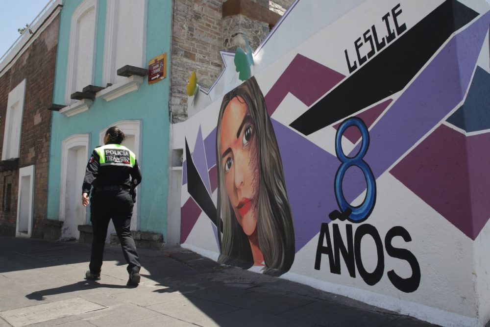 Eliminan mural contra la violencia ácida en Puebla; prometen nueva intervención artística