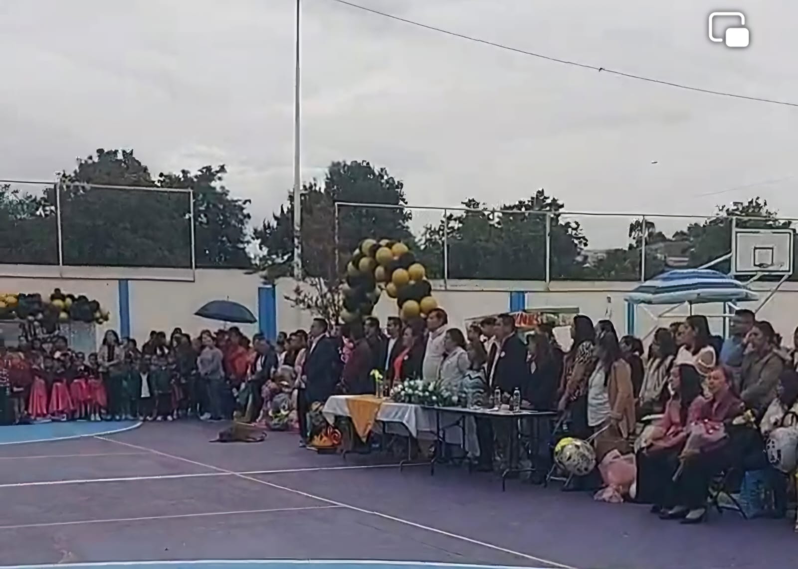 Robo en primaria Vicente Guerrero obliga a trasladar graduación a parque recreativo en Cuautlancingo