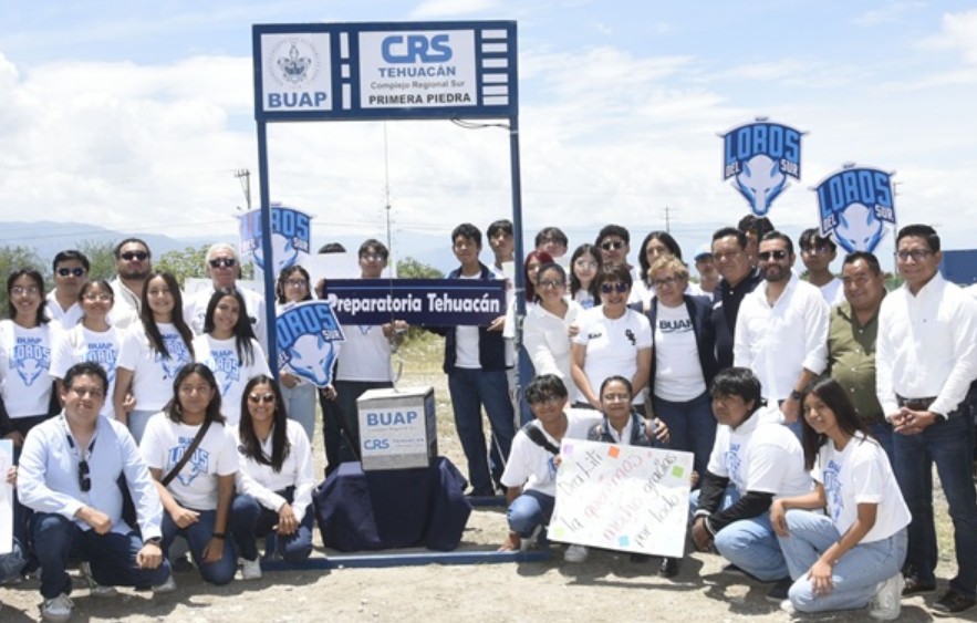 BUAP coloca la primera piedra del nuevo edificio en Tehuacán