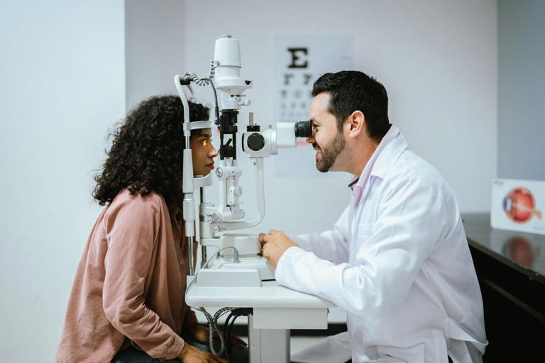 Queratitis: estos son los 7 síntomas que pueden alertarte de que padeces este problema ocular