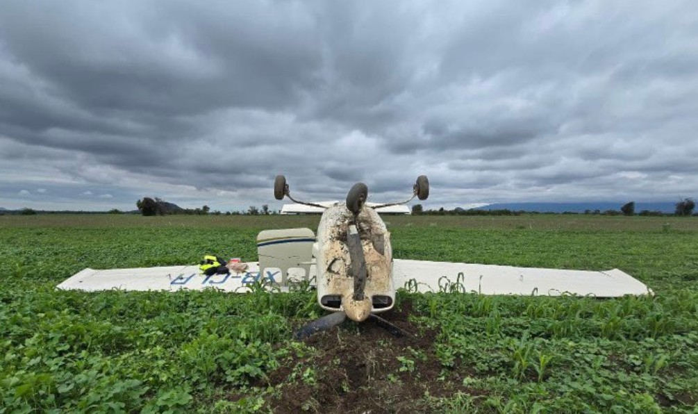 Aterrizaje forzoso en Huejotzingo moviliza a cuerpos de emergencia