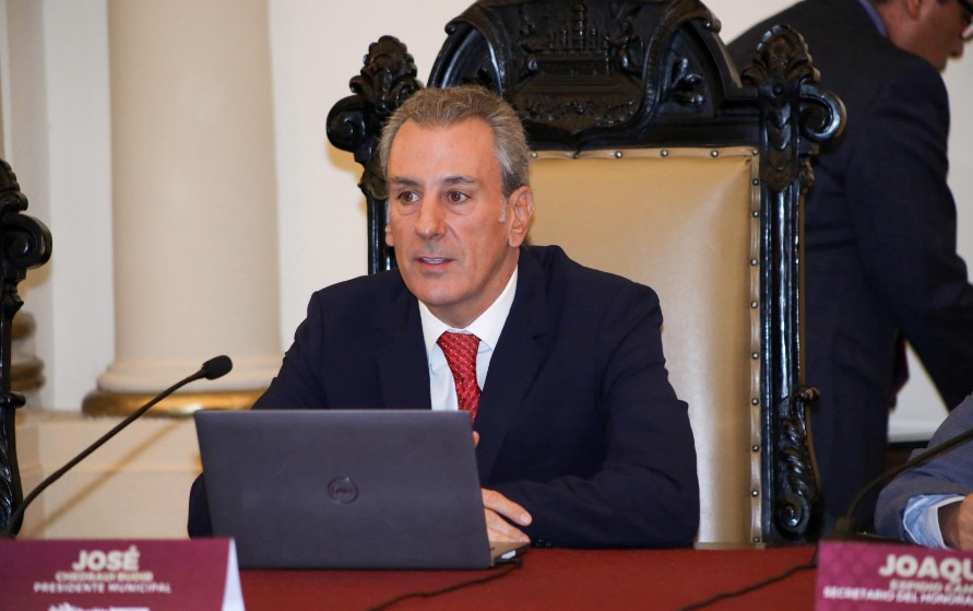 Cabildo aprueba informe financiero de mayo y operativos contra alcohol ilegal